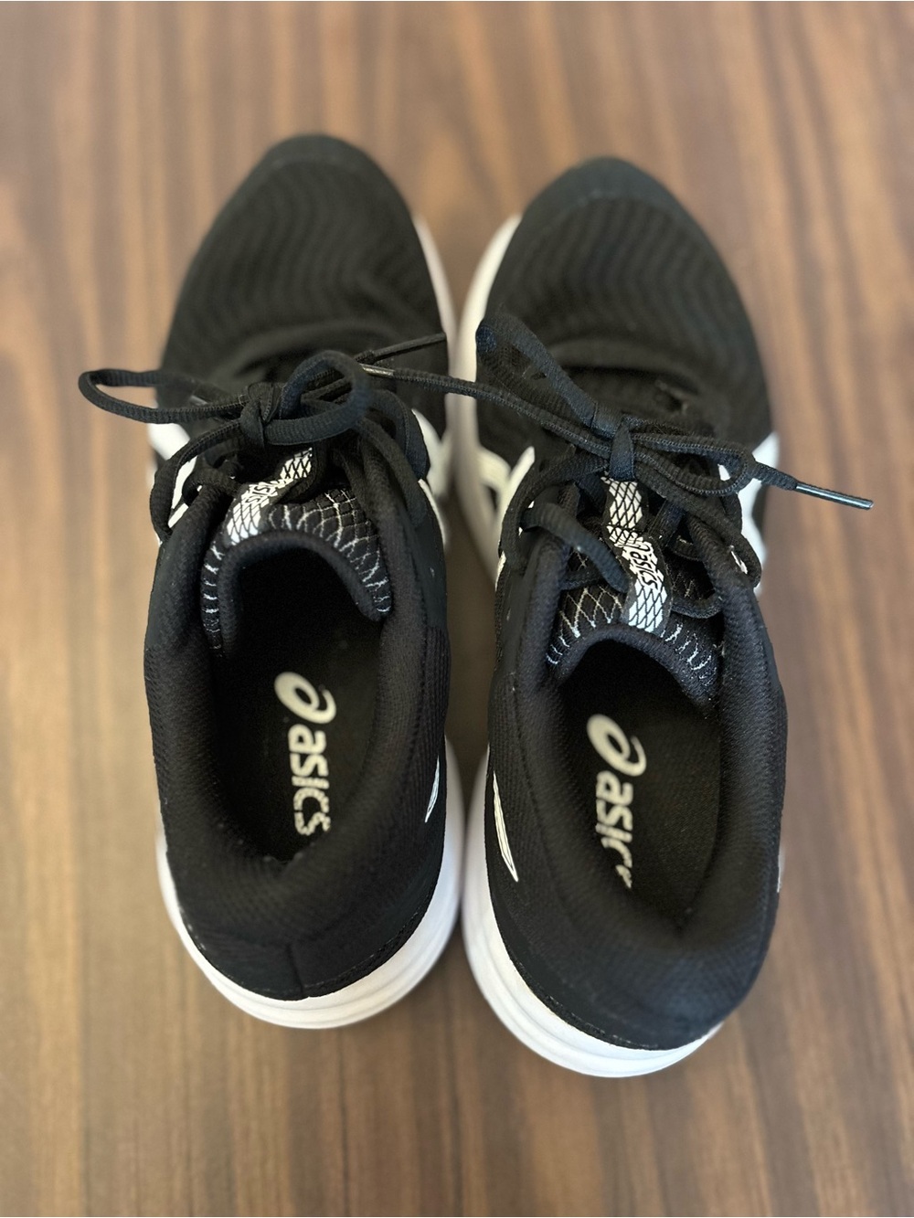 Asics Women's Patriot 12 Running Shoes Sneakers Black/White 1012A705 Size 8 - Picture 4 of 8